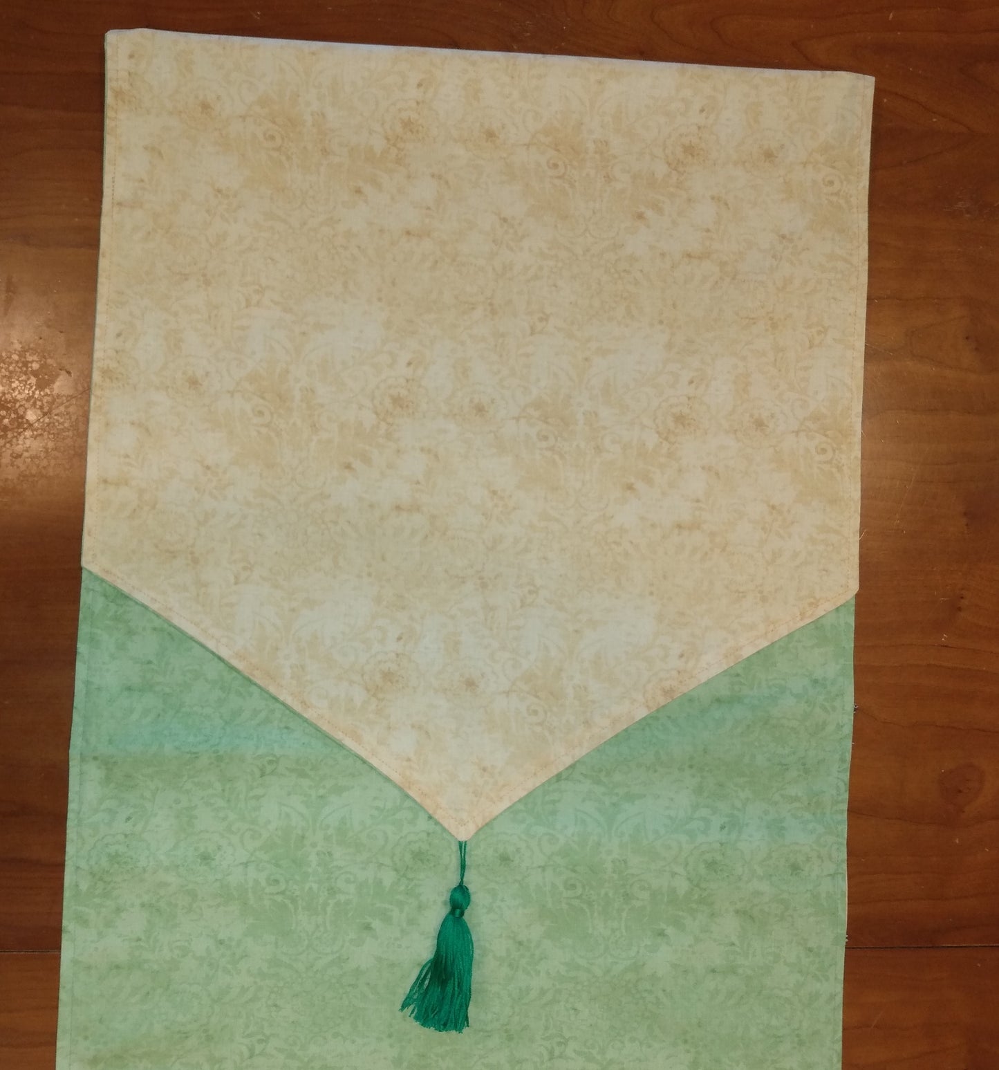 Table Runner Reversible 100% Cotton Green and Light Gold Floral