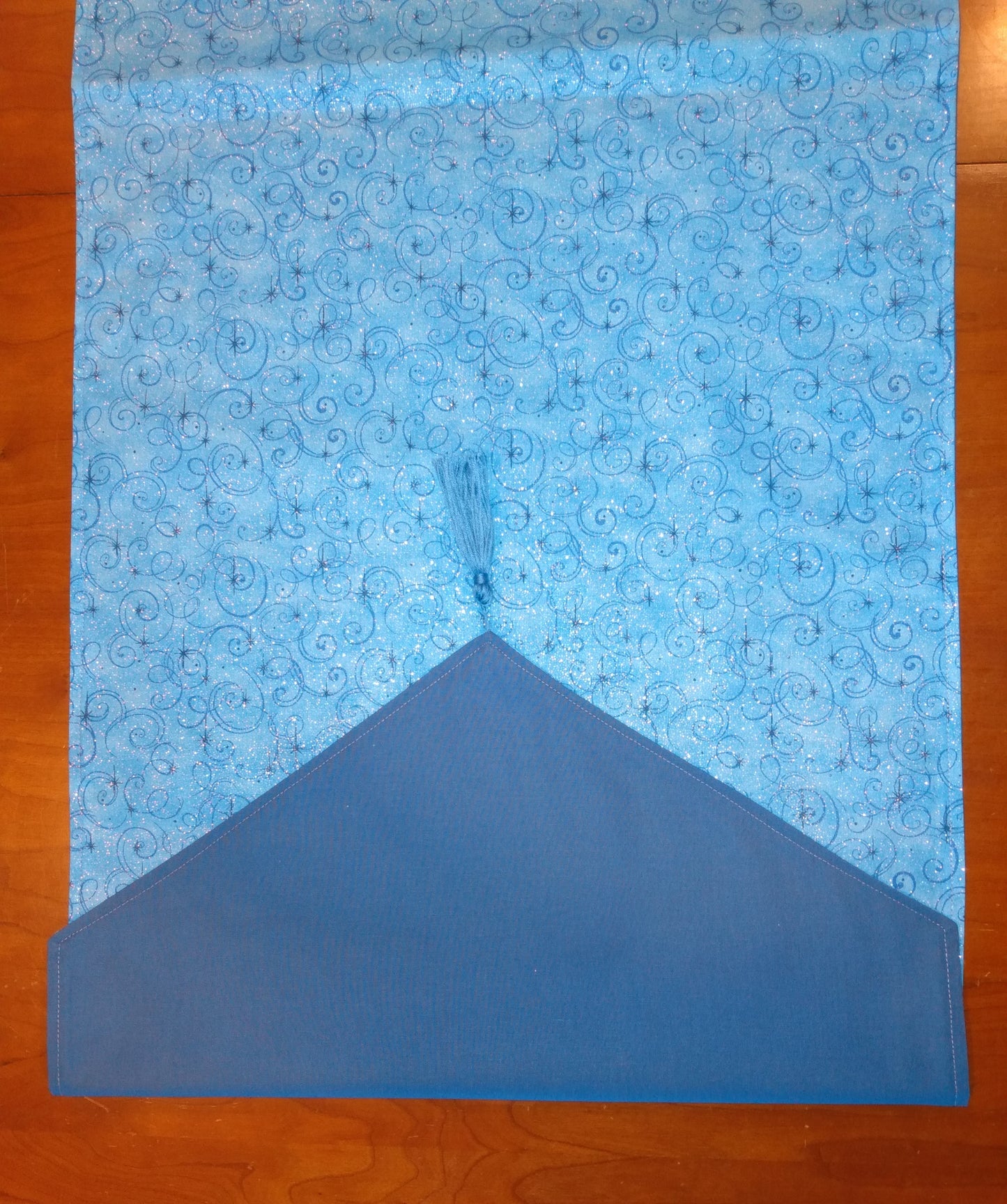 Table Runner 100% Cotton Blue Sparkly