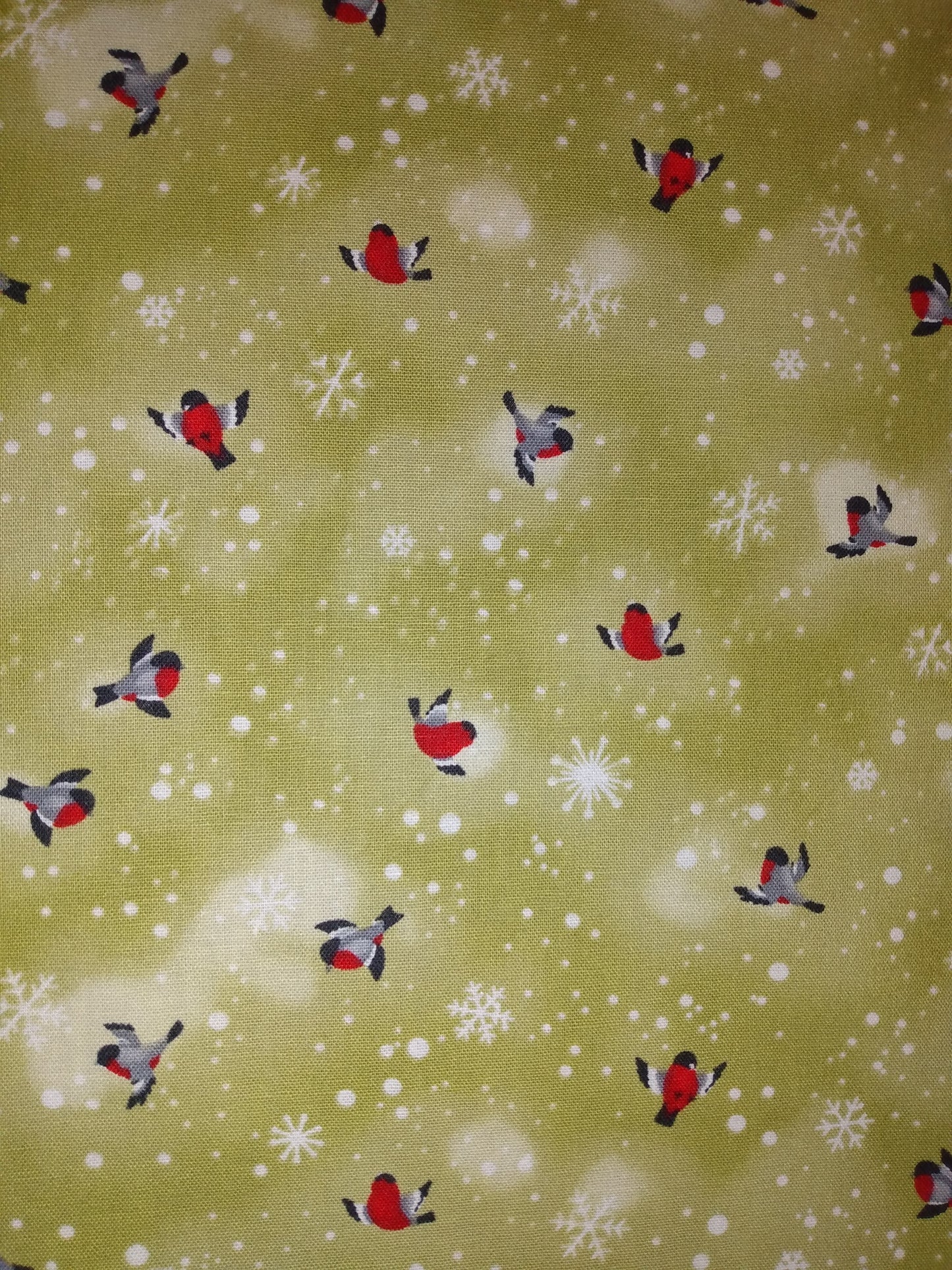 Table Runner Reversible 100% Cotton Green Robins Grey