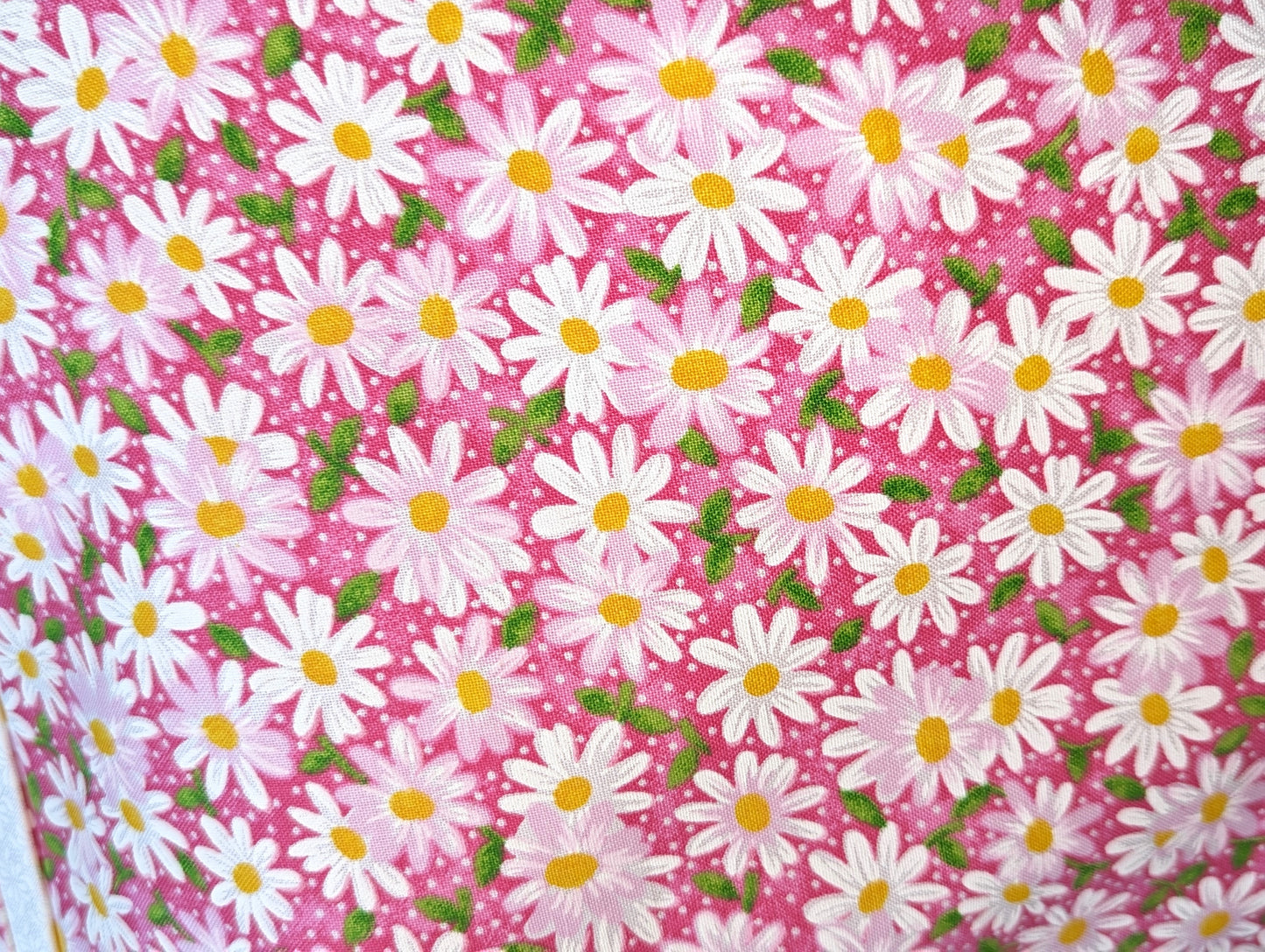 100% Cotton Pillowcase Daisies White Pink