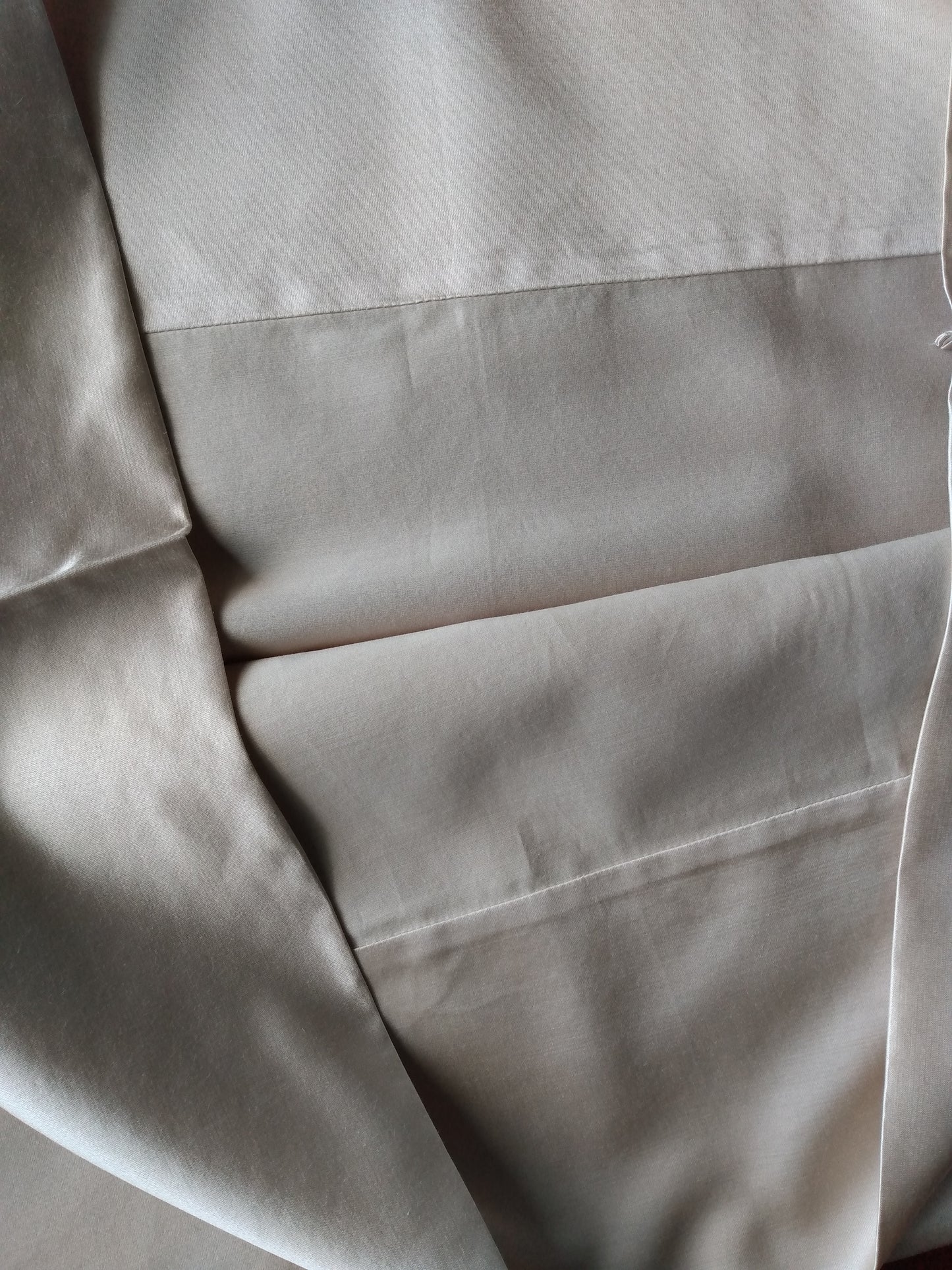 50% Cotton/ 50% Silk Cream Pillowcase