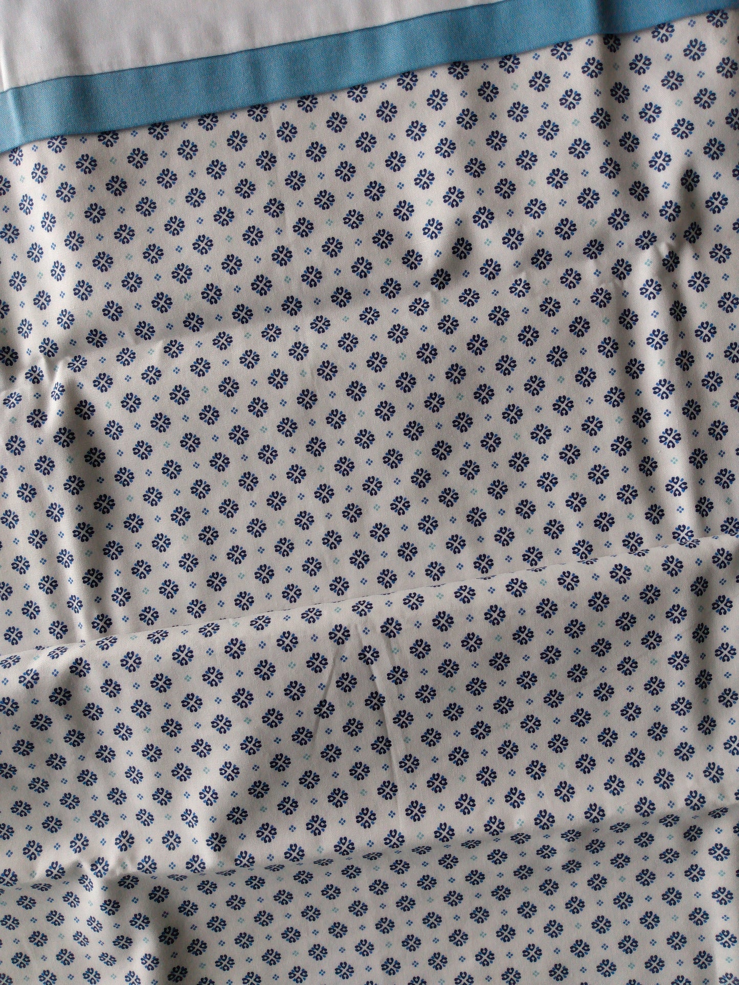 100% Cotton Pillowcase Navy Blue White