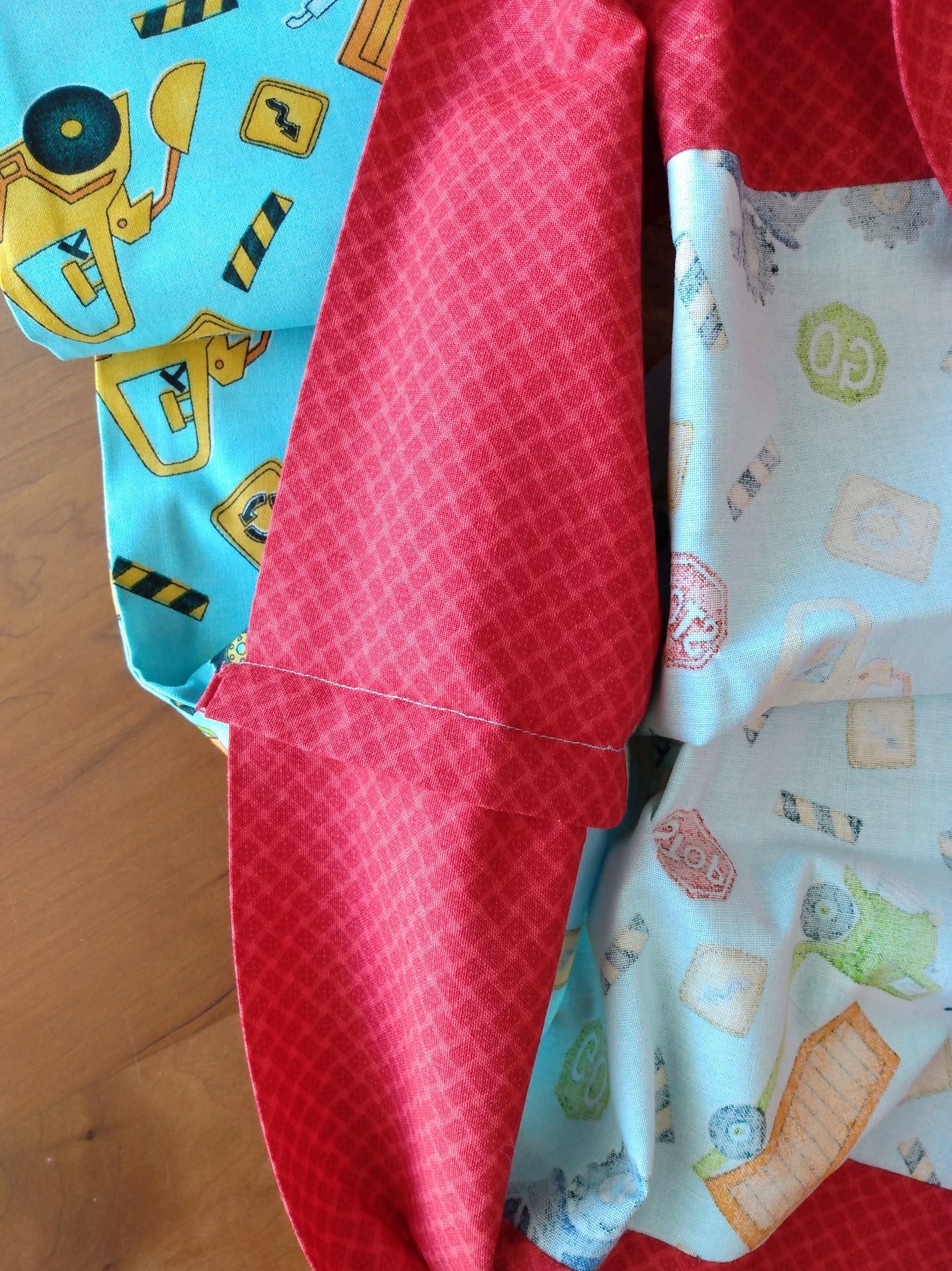 100% Cotton Pillowcase Red Construction