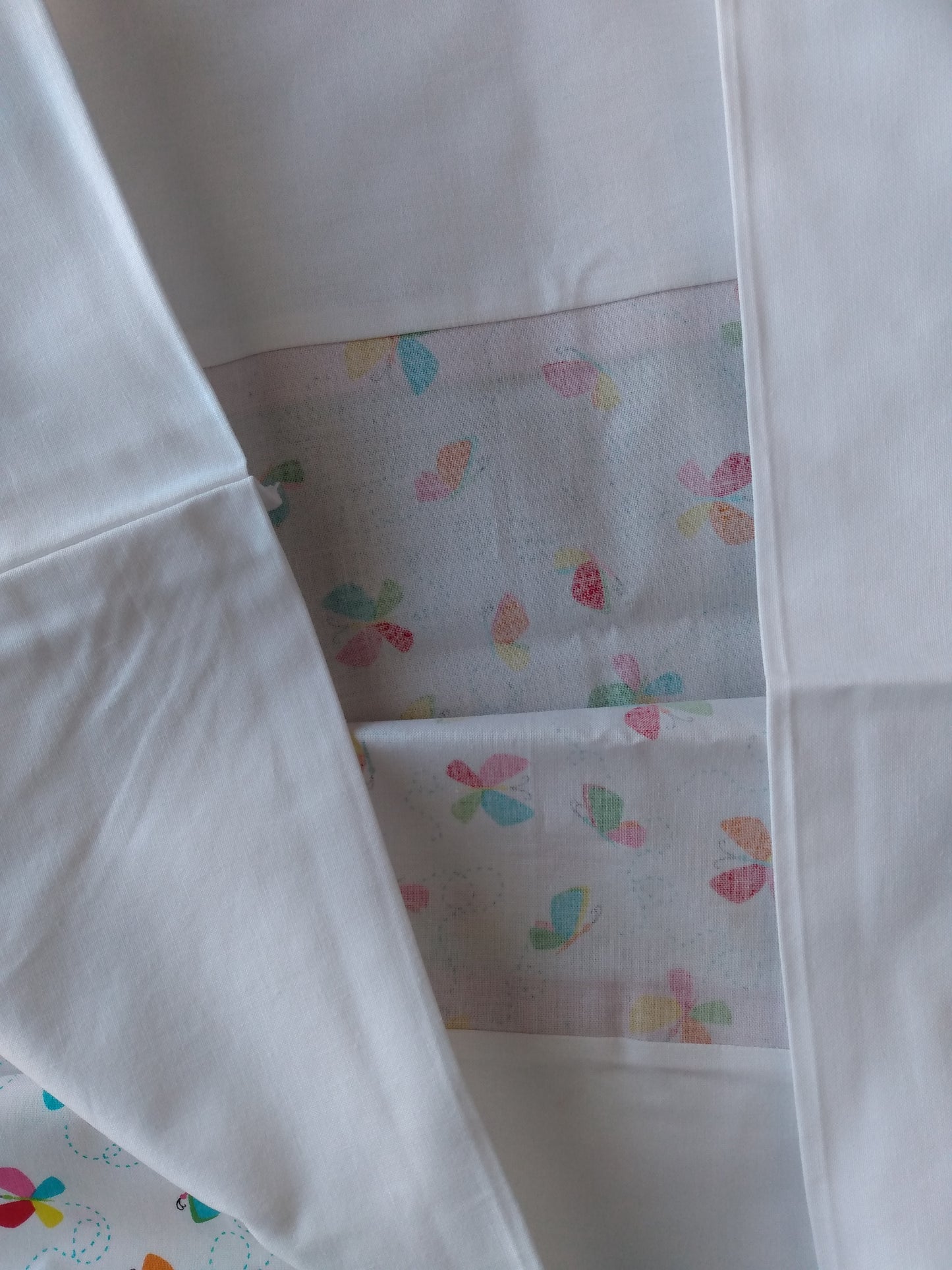 100% Cotton Pillowcase Butterflies White