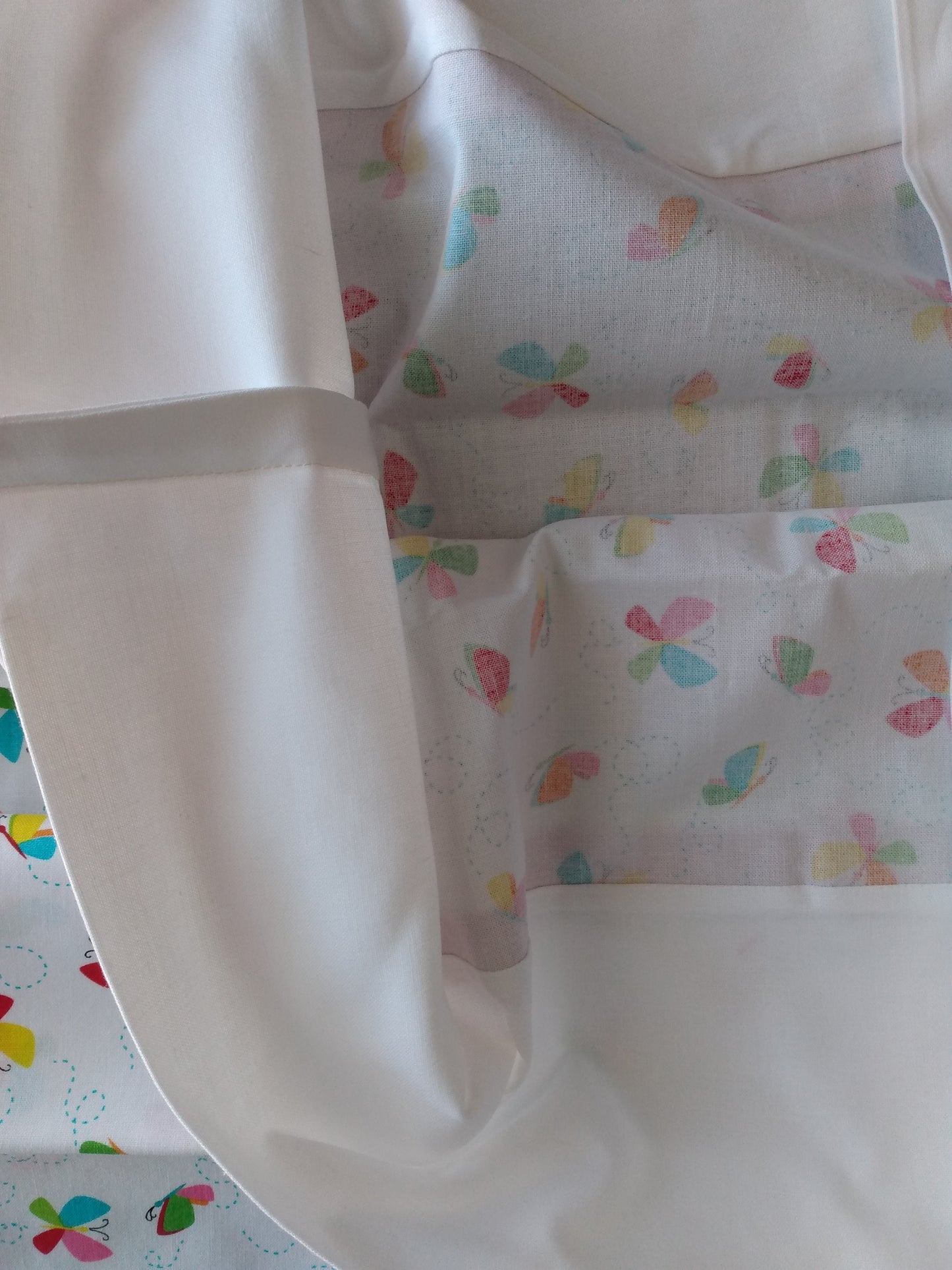 100% Cotton Pillowcase Butterflies White