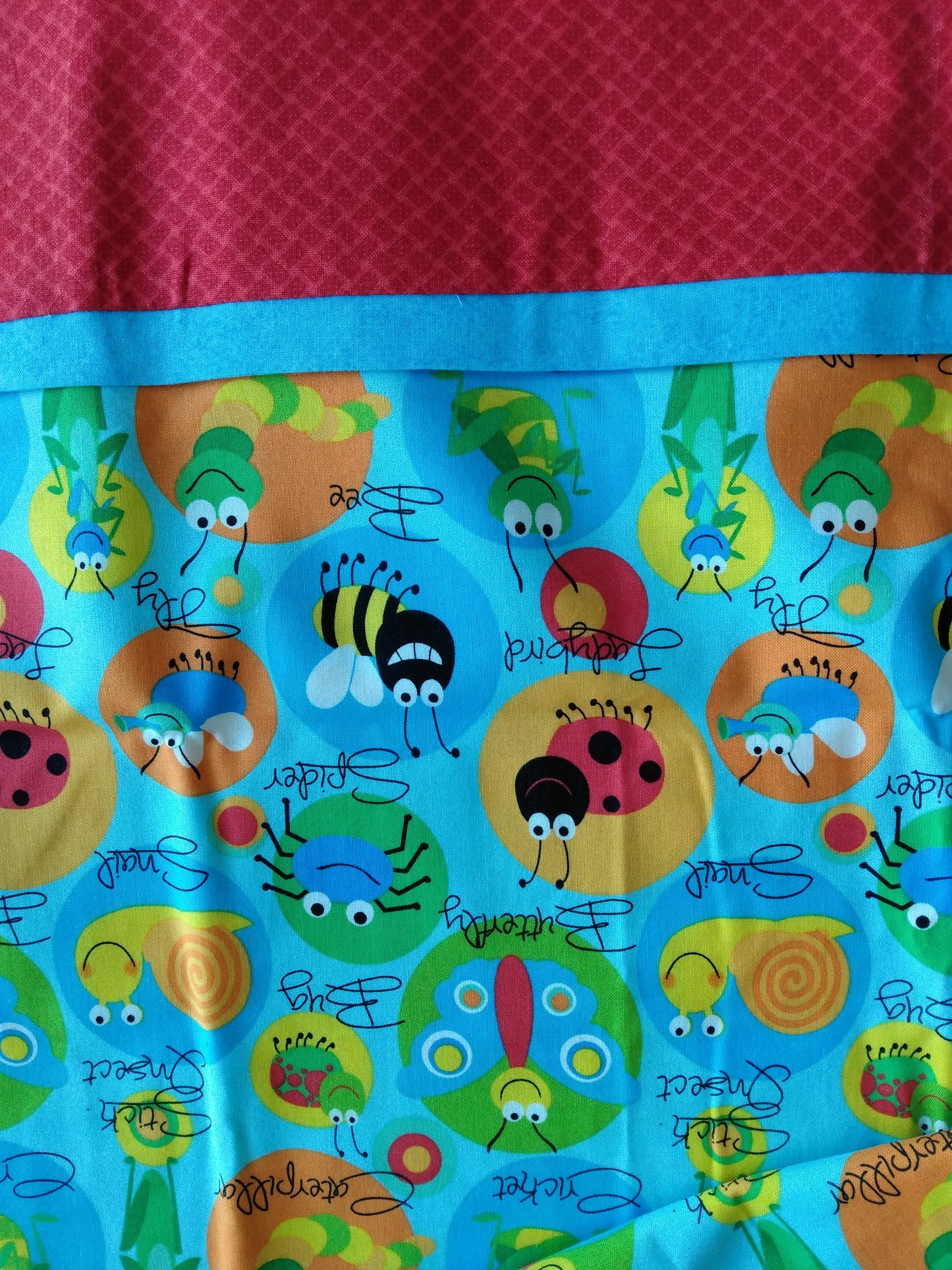 100% Cotton Pillowcase Bugs 2
