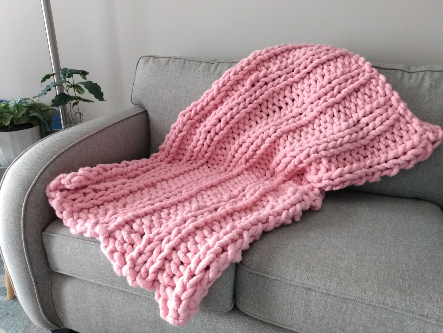 Blanket 100% Merino Wool Pink Throw