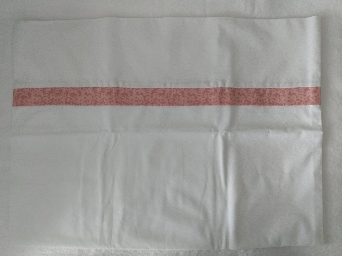 100% Cotton Pillowcase White Floral Dusty Rose