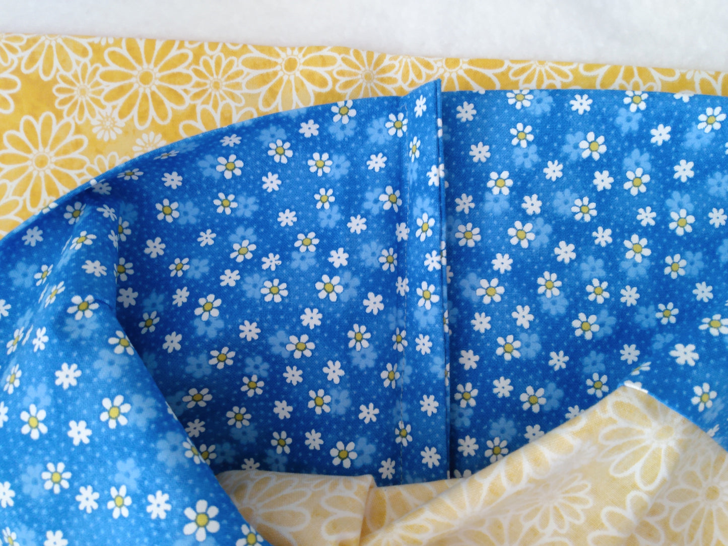 100% Cotton Pillowcase Daisies Yellow Blue