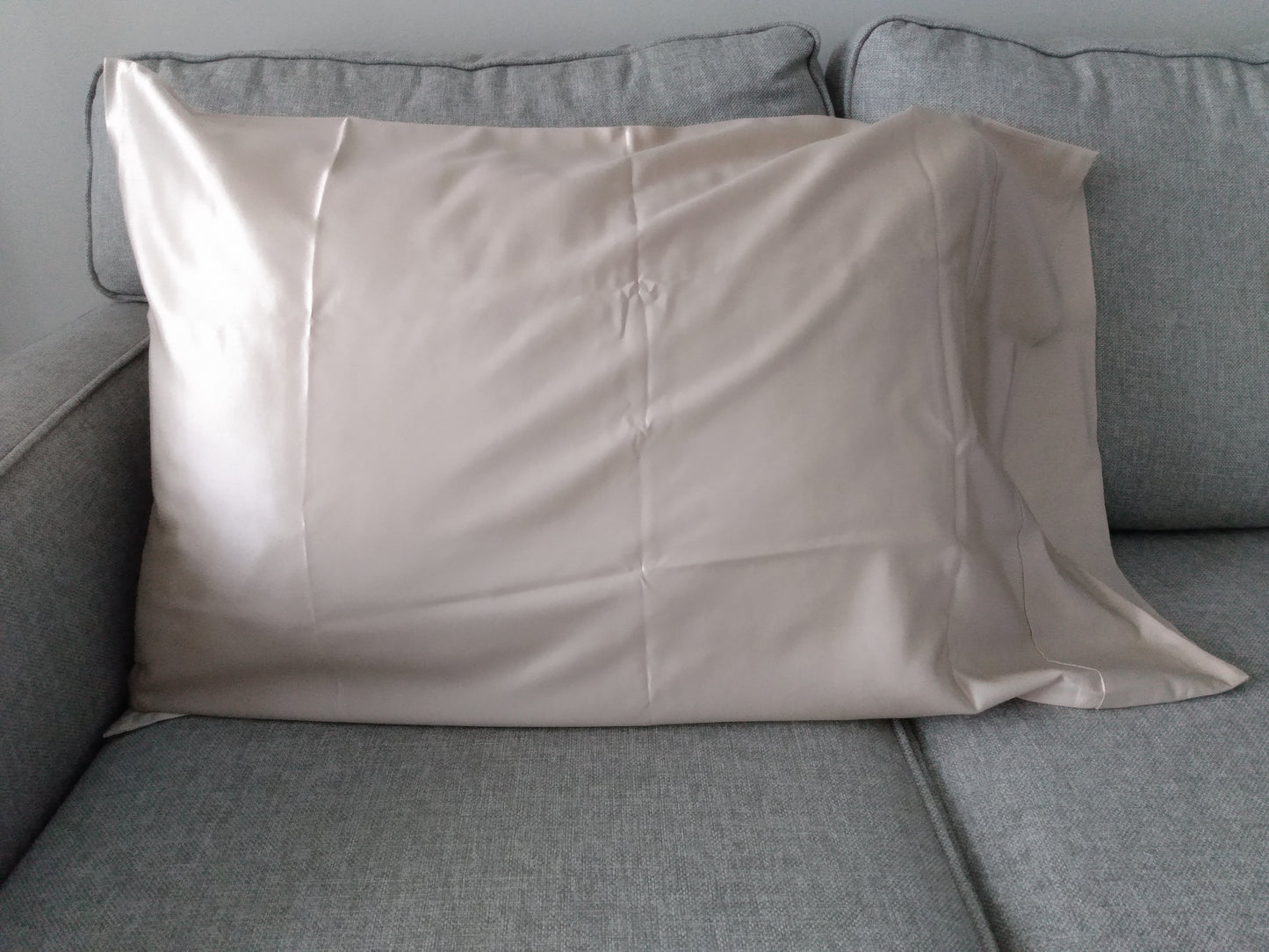 50% Cotton/ 50% Silk Cream Pillowcase