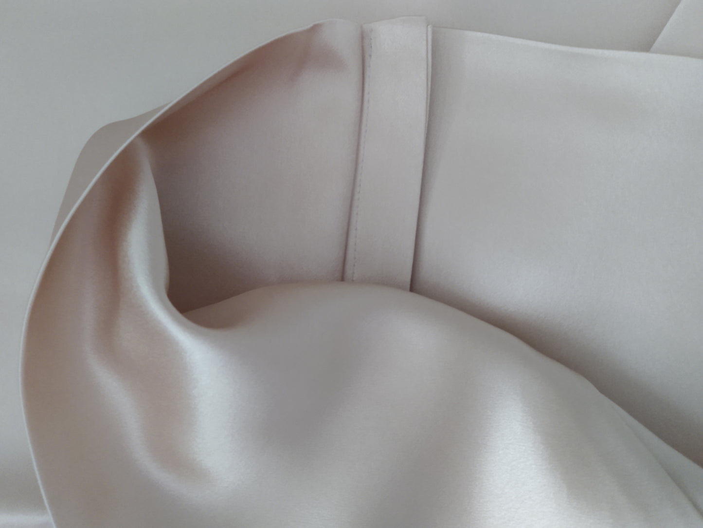 100% Mulberry Silk Charmeuse Pillowcase Blush