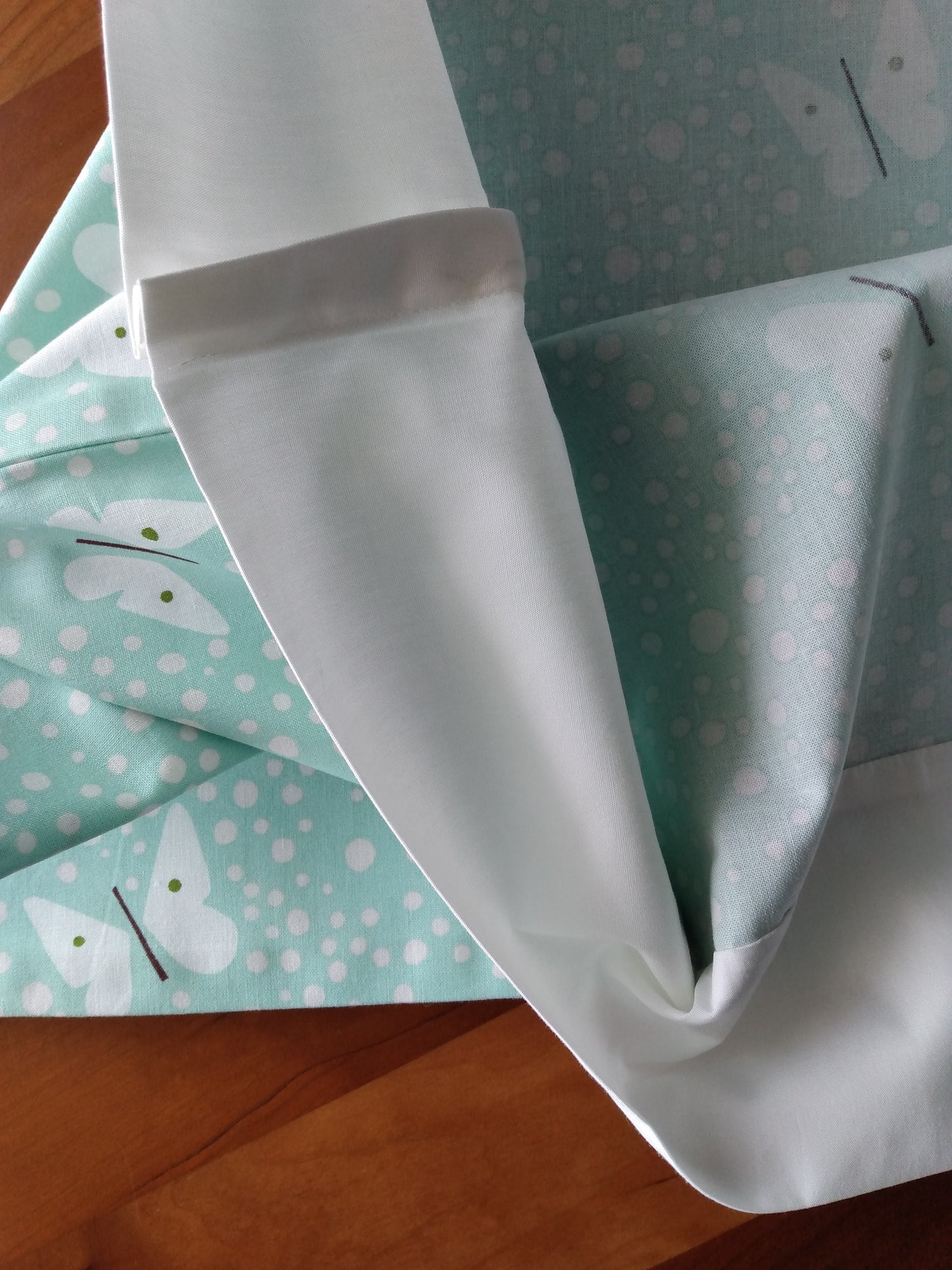 100% Cotton Pillowcase Light Green Butterfly