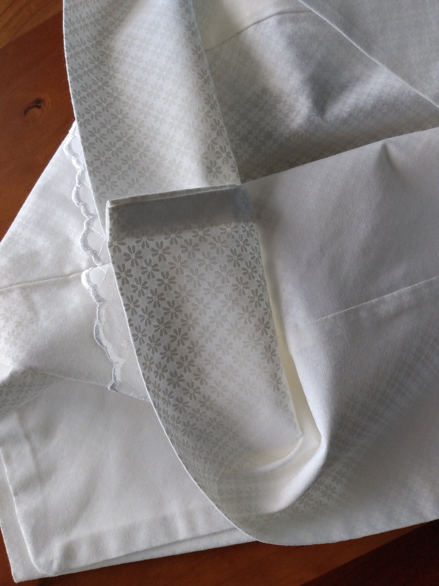 100% Cotton Pillowcase White Lace