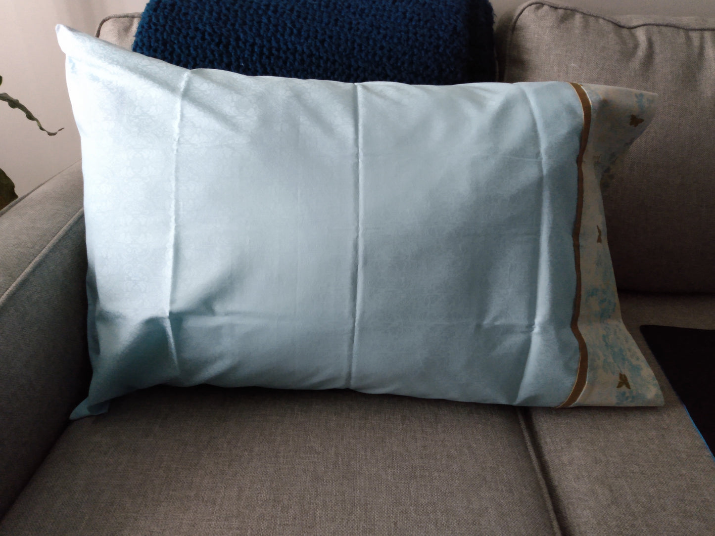 100% Cotton Pillowcase Blue Bronze