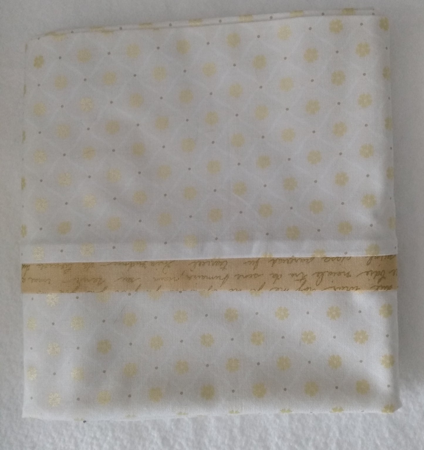 100% Cotton Pillowcase Gold Cream