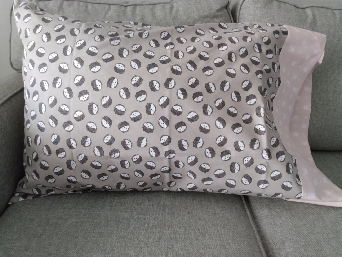 100% Cotton Pillowcase Hedgehog Bunnies