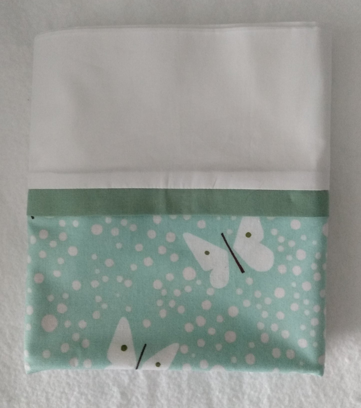 100% Cotton Pillowcase Light Green Butterfly